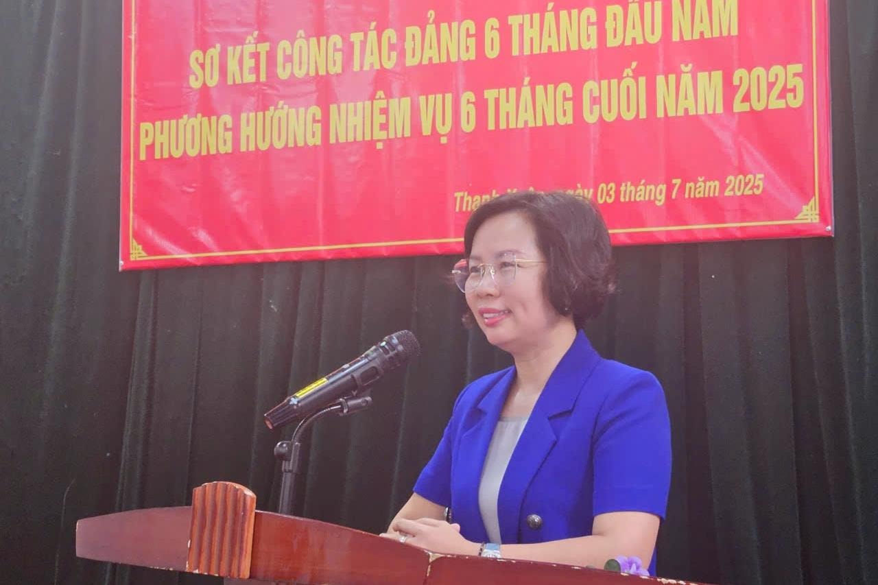 Bí thư Đảng ủy phường Thanh Xuân Bùi Huyền Mai dự sinh hoạt chi bộ khu dân cư- Ảnh 2.