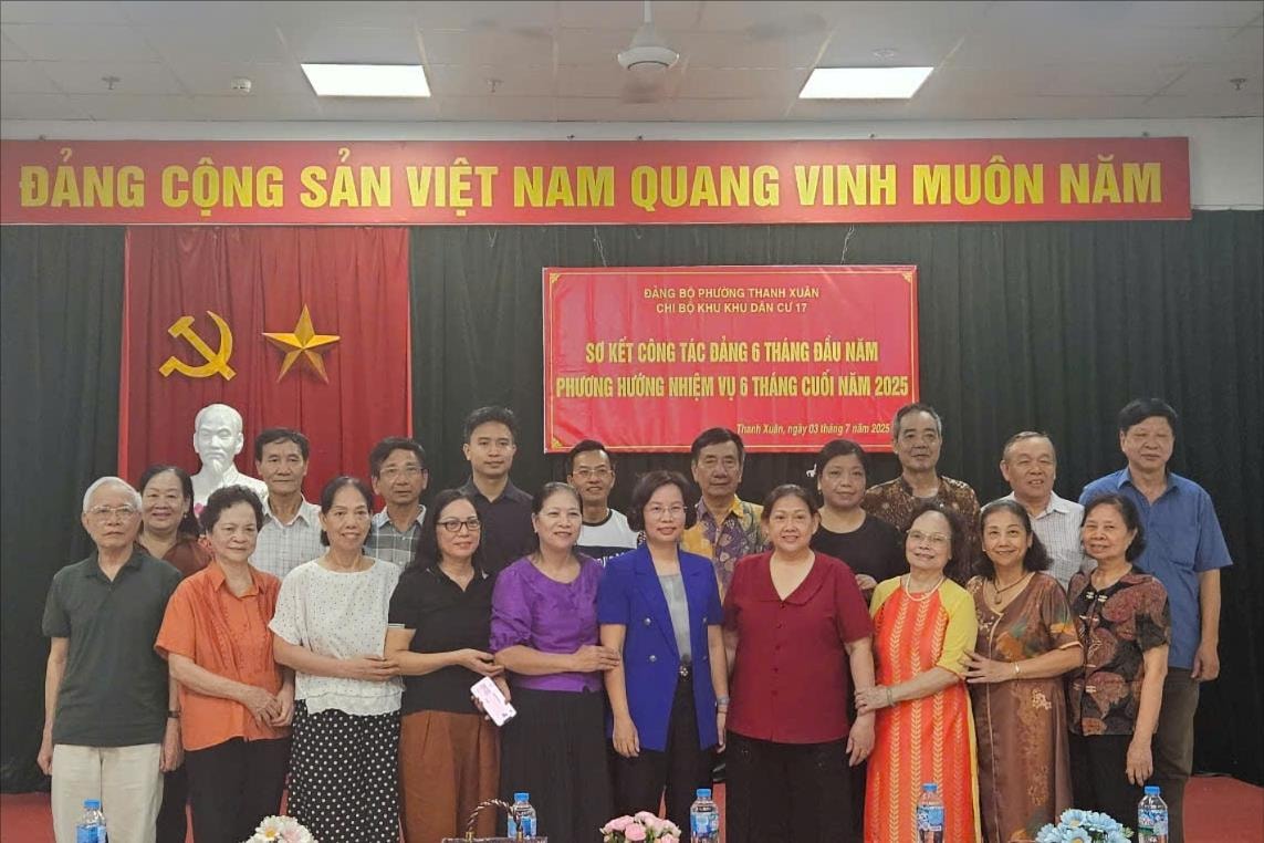 Bí thư Đảng ủy phường Thanh Xuân Bùi Huyền Mai dự sinh hoạt chi bộ khu dân cư- Ảnh 4.