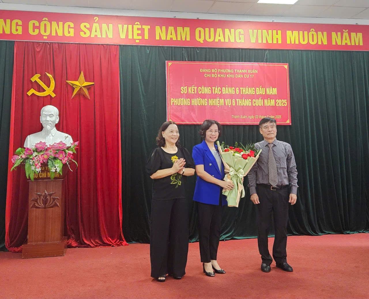 Bí thư Đảng ủy phường Thanh Xuân Bùi Huyền Mai dự sinh hoạt chi bộ khu dân cư- Ảnh 3.