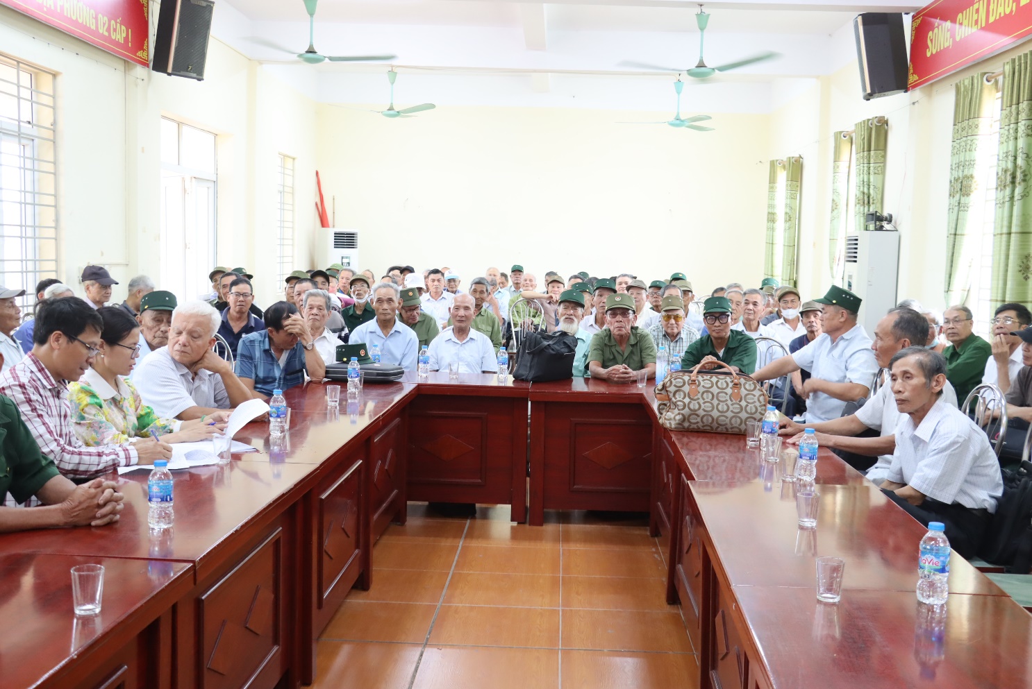 Xã Đại Xuyên – TP Hà Nội tổ chức đưa  gần 100 người có công đi điều dưỡng- Ảnh 2.