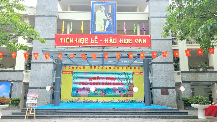 A building with a sign on the front  AI-generated content may be incorrect.