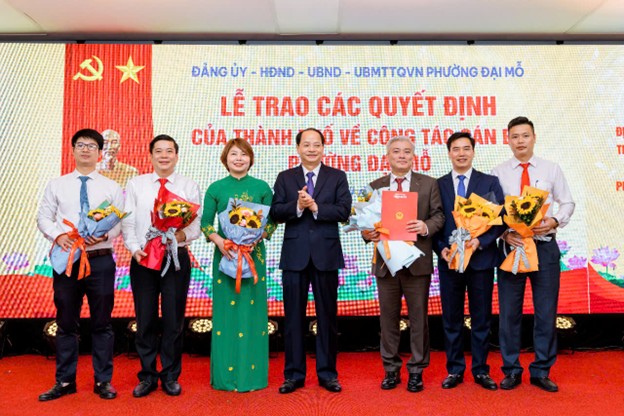 Thành ủy Hà Nội công bố, trao Quyết định thành lập phường và công tác cán bộ tại phường Đại Mỗ- Ảnh 5.