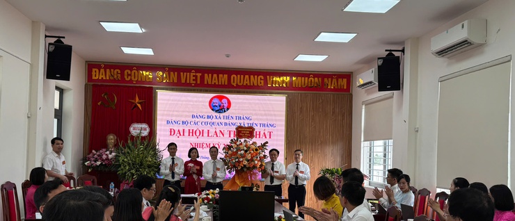Xã Tiến Thắng sẵn sàng cho Đại hội đại biểu Đảng bộ xã lần thứ I, nhiệm kỳ 2025 - 2030.- Ảnh 1.