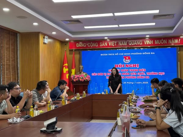 Ban Thường vụ Đoàn Thanh niên phường Đống Đa gặp mặt các cơ sở đoàn khối công nhân viên chức, trường học, địa bàn dân cư- Ảnh 1.