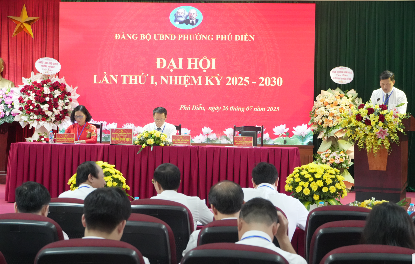 Đại hội Đảng bộ UBND phường Phú Diễn lần thứ I, nhiệm kỳ 2025 -2030- Ảnh 1.