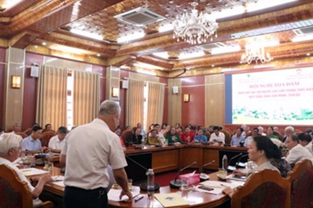 Người cao tuổi giữ vai trò quan trọng trong việc thực hiện nếp sống tang văn minh, tiến bộ- Ảnh 1.