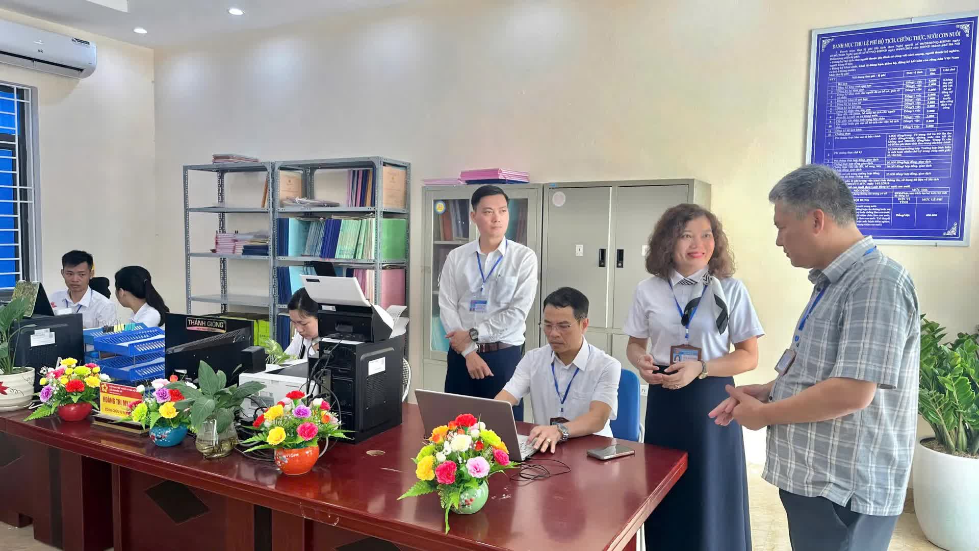 Xã Chuyên Mỹ nâng cao chất lượng phục vụ hành chính công- Ảnh 1.