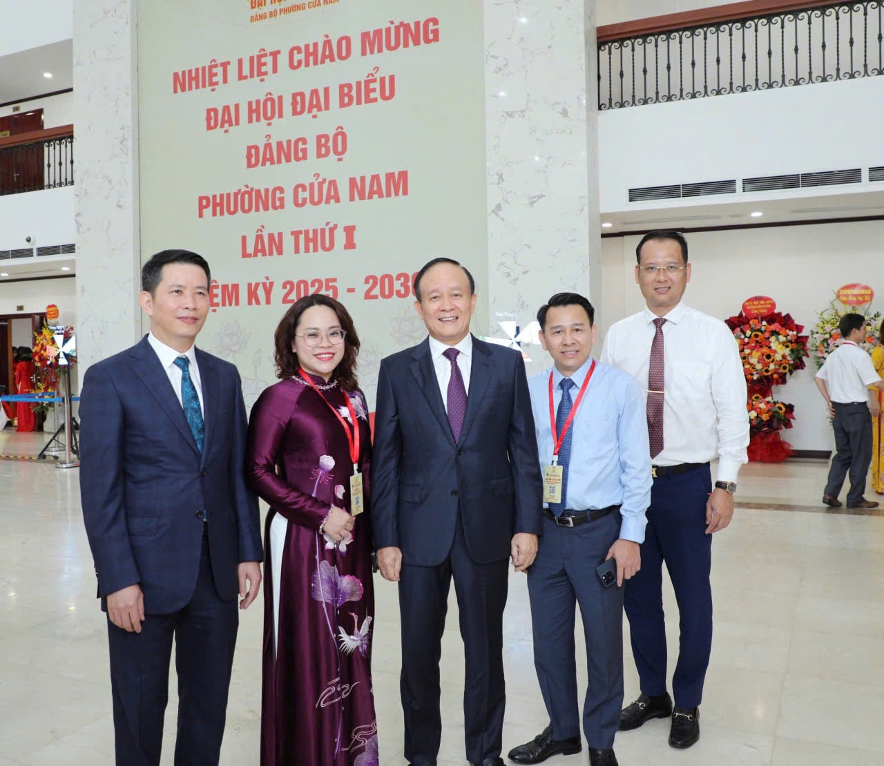 Đại hội đại biểu Đảng bộ phường Cửa Nam lần thứ I, nhiệm kỳ 2025 - 2030 Xây dựng phường Cửa Nam là trung tâm dịch vụ - thương mại - du lịch của Thủ đô- Ảnh 2.