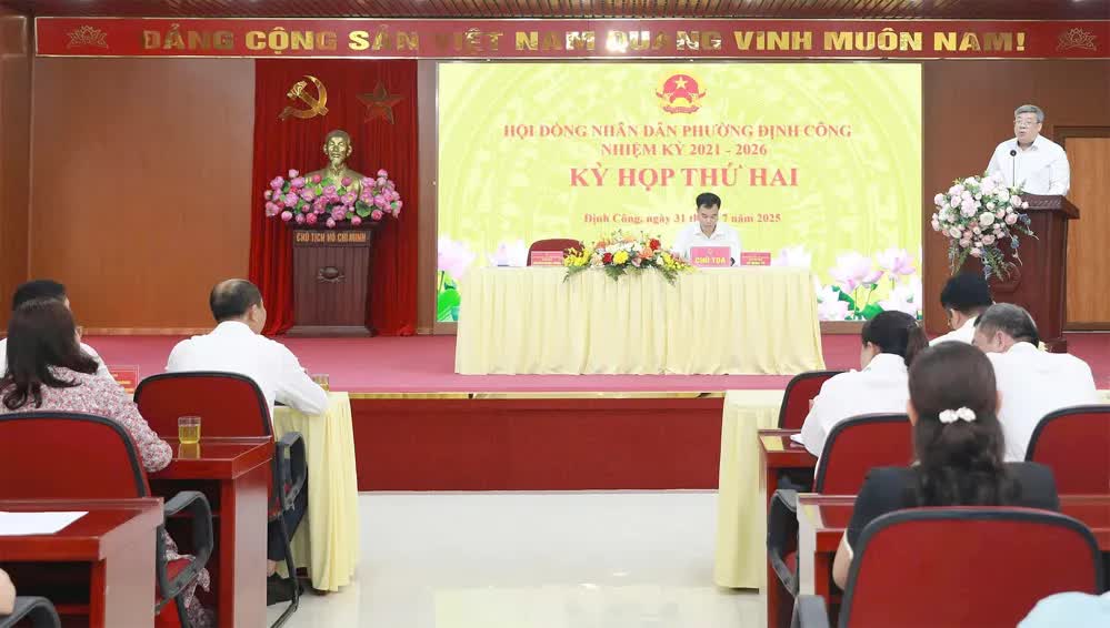 HĐND phường Định Công thông qua nghị quyết đổi tên 30 tổ dân phố- Ảnh 1.