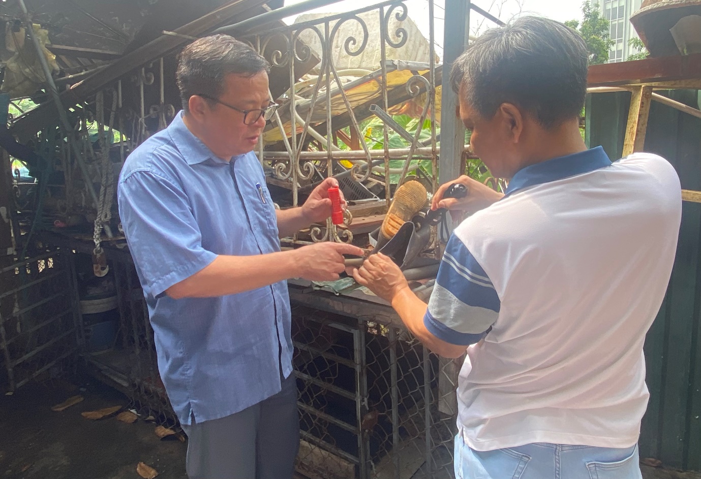 Kiểm soát các yếu tố nguy cơ để hạn chế tối đa phát sinh các ổ dịch sốt xuất huyết- Ảnh 1.