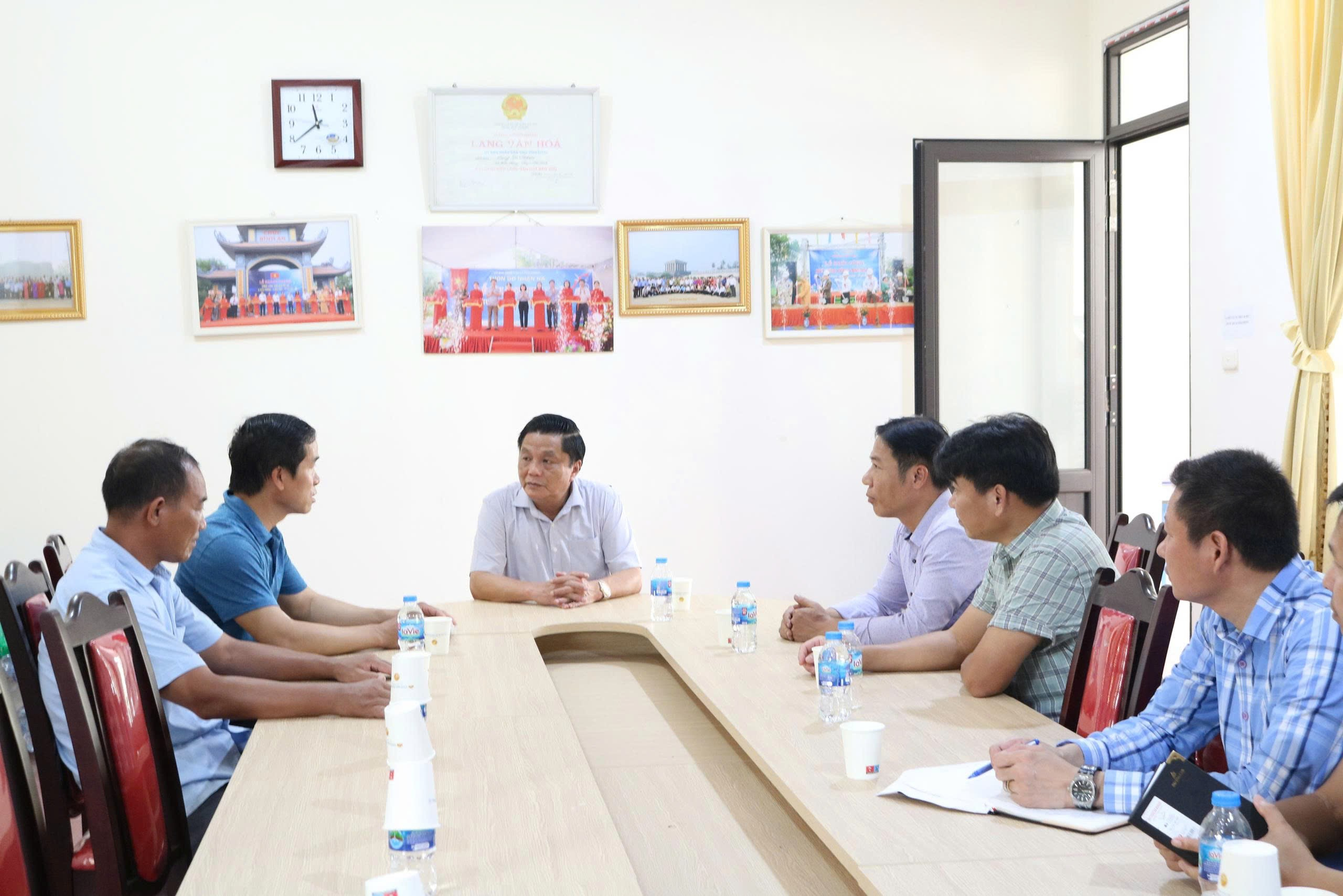 Chủ tịch UBND xã Trần Thanh Hoài khảo sát hoạt động các nhà văn hoá trên địa bàn xã Mê Linh- Ảnh 1.