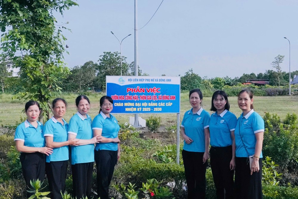 Phụ nữ xã Đông Anh: Gắn biển phần việc chào mừng Đại hội Đảng các cấp nhiệm kỳ 2025-2030- Ảnh 4.