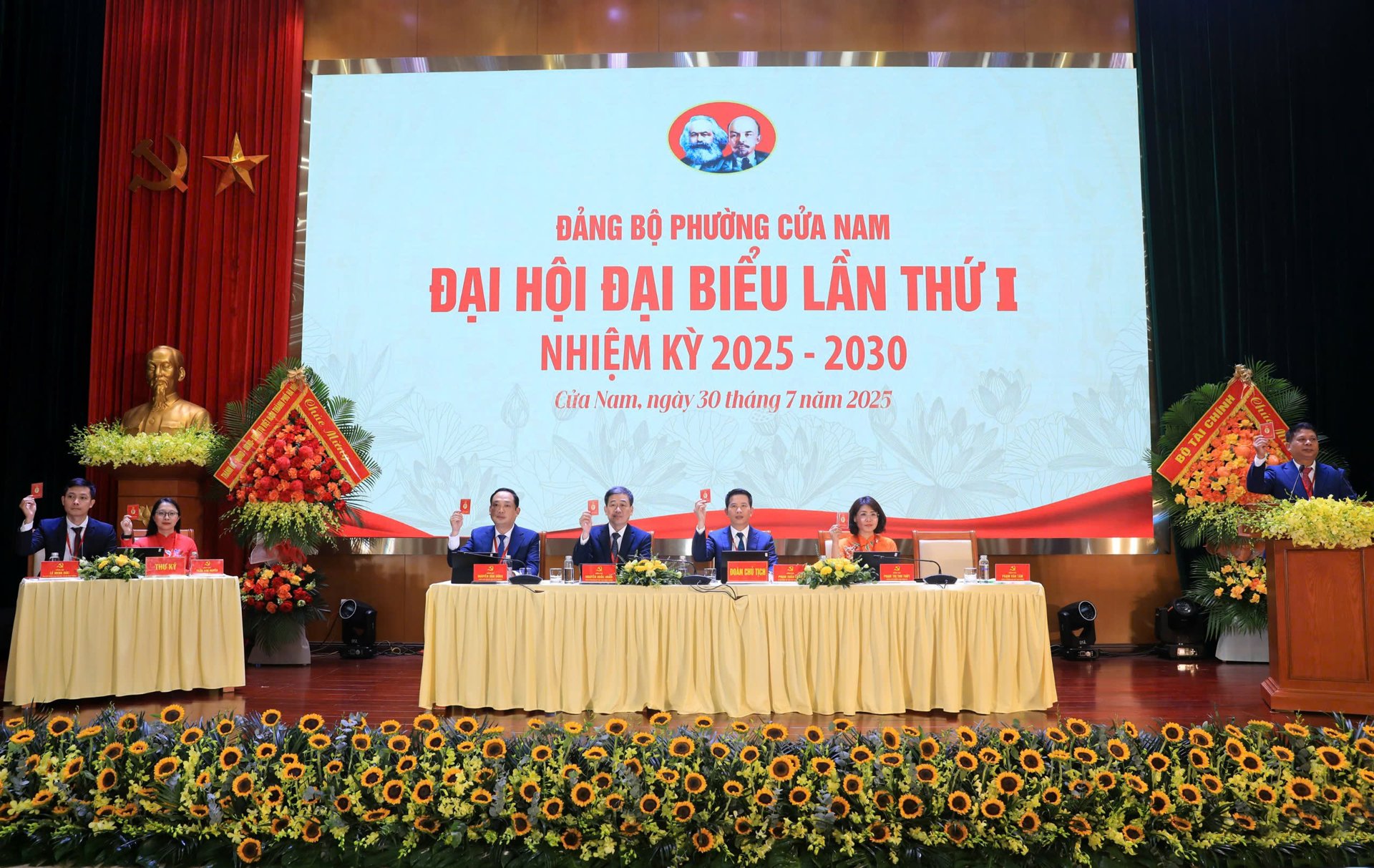 Phường Cửa Nam đặt mục tiêu thành trung tâm kinh tế Thủ đô- Ảnh 1.