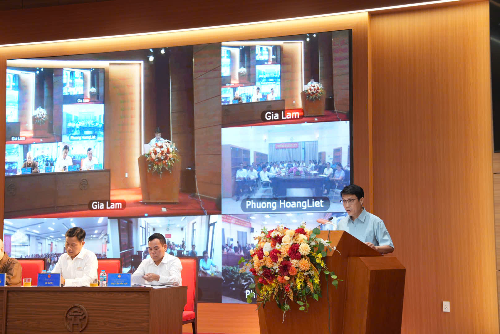 Đại biểu Quốc hội đơn vị bầu cử số 4 tiếp xúc cử tri các xã, phường sau kỳ họp thứ 9, Quốc hội khóa XV- Ảnh 4.
