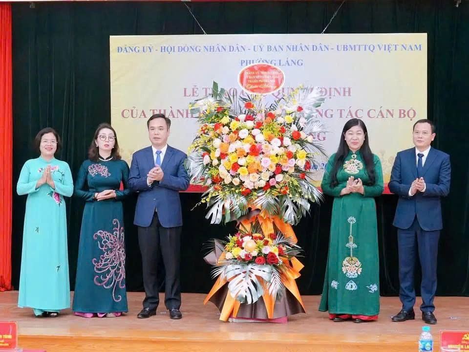 Chỉ định Chủ tịch, Phó Chủ tịch Ủy ban nhân dân phường Láng nhiệm kỳ 2021 - 2026- Ảnh 1.