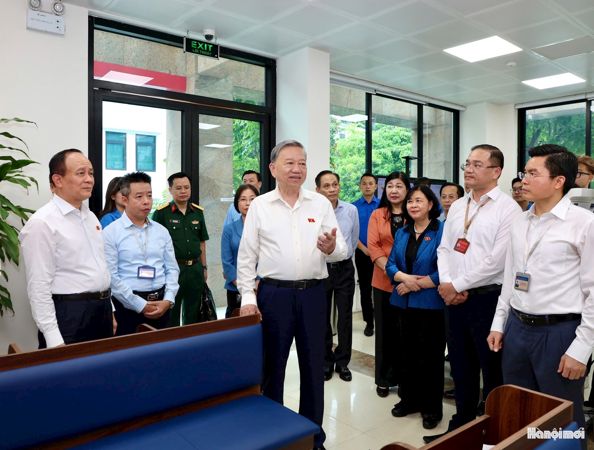 Tổng Bí thư Tô Lâm: Cán bộ phải đặt mình trong niềm phấn khởi chung của nhân dân- Ảnh 1.