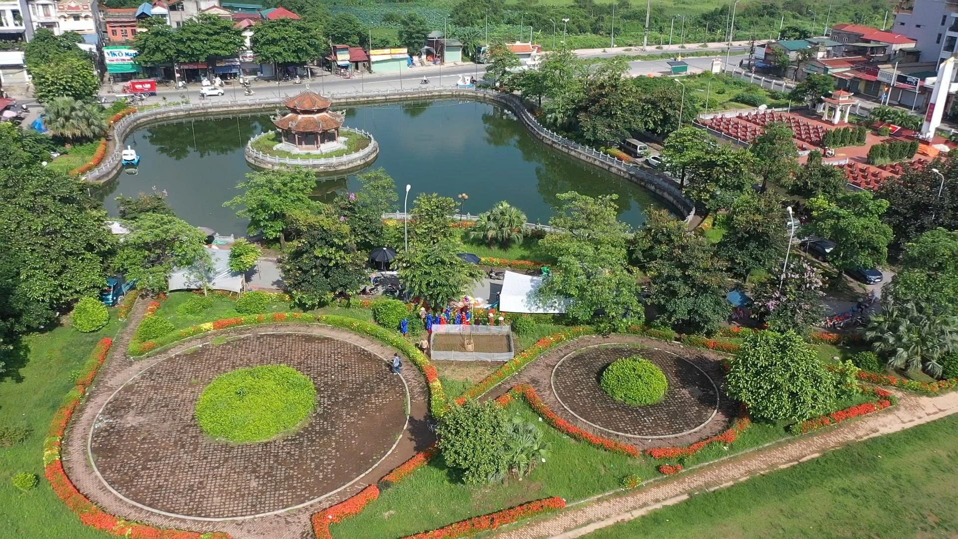             NIỀM TIN MÙA VÀNG
Lễ Tịch Điền tại đền Nội – Xã Bình Minh

