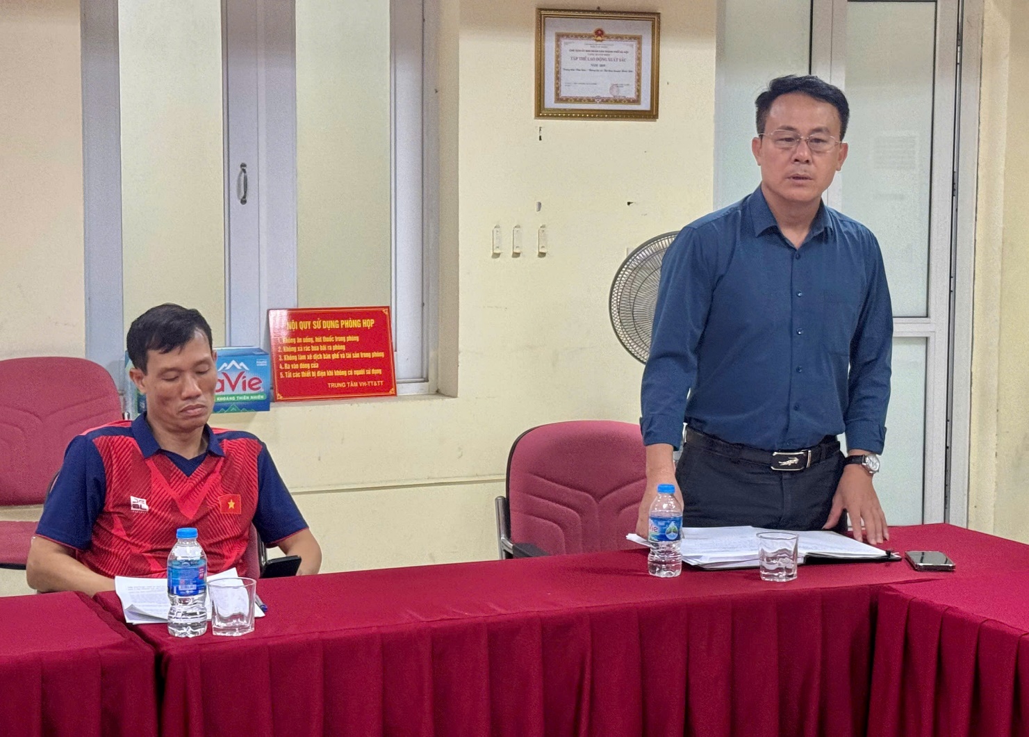 Đồng chí Đồng Thị Nga – Uỷ viên BTV, Phó Chủ tịch UBND xã Hoài Đức làm việc với Trung tâm VH-TT&TT xã Hoài Đức- Ảnh 2.
