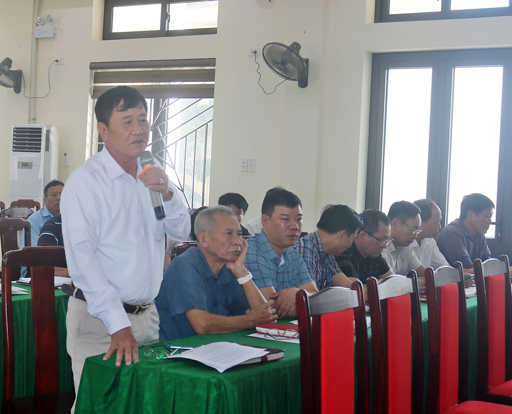 UBND xã Xuân Mai tổ chức hội nghị triển khai một số nhiệm vụ liên quan đến công tác quản lý đất đai, trật tự xây dựng, công tác môi trường, công tác quy hoạch, cấp phép xây dựng trên địa bàn- Ảnh 1.