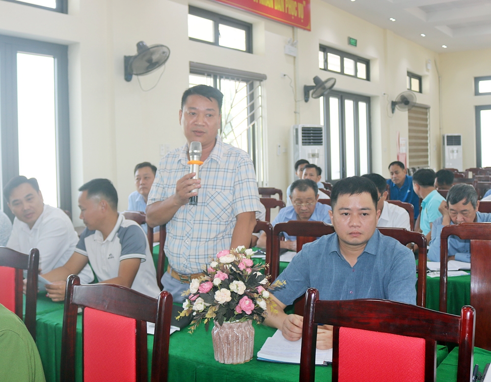 UBND xã Xuân Mai tổ chức hội nghị triển khai một số nhiệm vụ liên quan đến công tác quản lý đất đai, trật tự xây dựng, công tác môi trường, công tác quy hoạch, cấp phép xây dựng trên địa bàn- Ảnh 2.