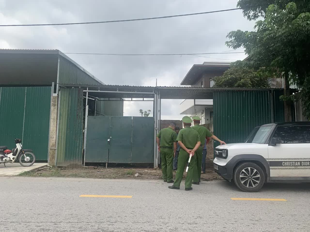 Xã Phú Xuyên cương quyết cưỡng chế hàng loạt công trình vi phạm mới- Ảnh 2.