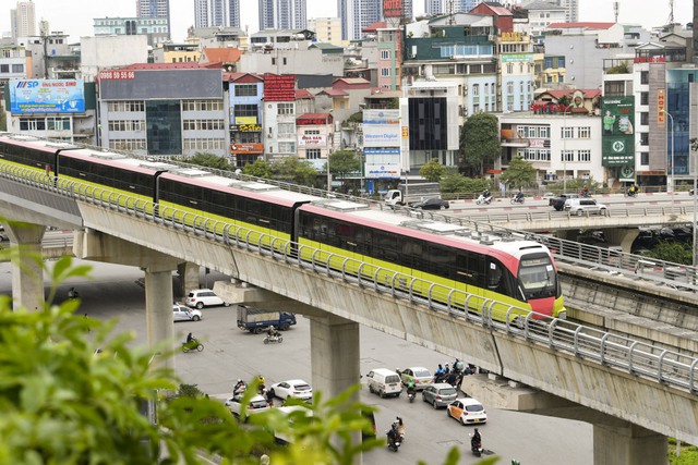 Từ ngày 01/8, điều chỉnh tăng giá vé đường sắt đô thị Hà Nội- Ảnh 2.
