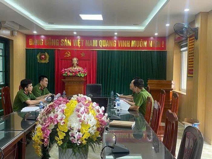 Đội chữa cháy và cứu nạn, cứu hộ khu vực số 14 triển khai các biện pháp an toàn cháy, nổ- Ảnh 1.