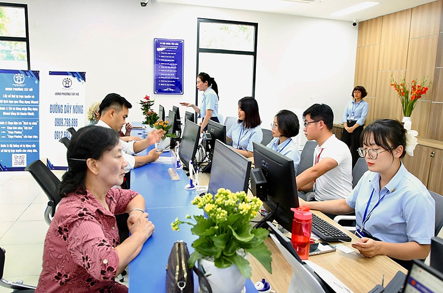 Thành phố Hà Nội đổi mới cải cách hành chính: Sáng tạo để phục vụ tốt hơn- Ảnh 1.