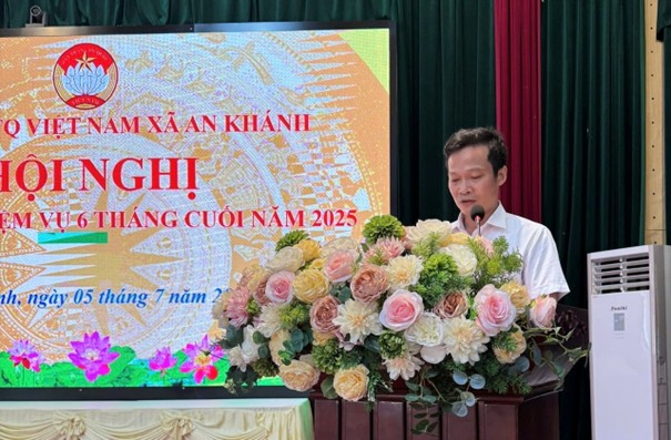 Bí thư Đảng ủy xã Nguyễn Trung Thuận dự gặp mặt, triển khai nhiệm vụ công tác Mặt trận 6 tháng cuối năm 2025- Ảnh 4.