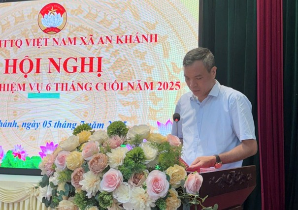 Bí thư Đảng ủy xã Nguyễn Trung Thuận dự gặp mặt, triển khai nhiệm vụ công tác Mặt trận 6 tháng cuối năm 2025- Ảnh 5.