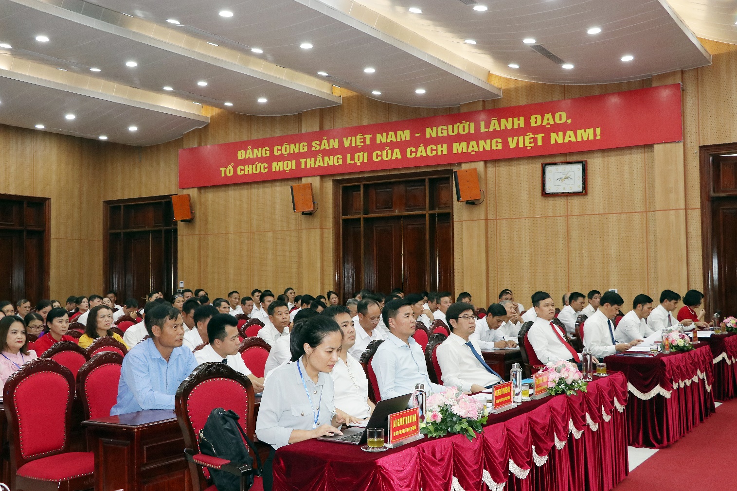 Kỳ họp thứ hai HĐND phường khoá I, nhiệm kỳ 2021 – 2026 thông qua 06 nghị quyết với sự thống nhất cao- Ảnh 2.