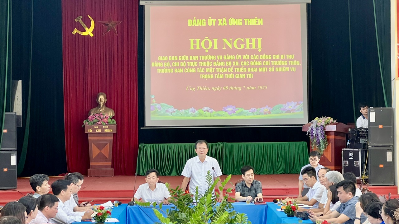Đảng ủy xã Ứng Thiên tổ chức hội nghị giao ban với các đồng chí Bí thư đảng bộ, chi bộ trực thuộc- Ảnh 2.