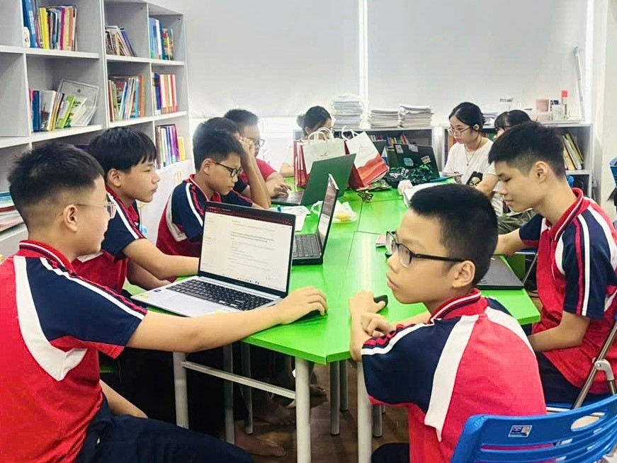  TRƯỜNG THCS TRƯƠNG CÔNG GIAI - TIẾP ĐÀ TRẢI NGHIỆM, MỞ RỘNG KỸ NĂNG CÙNG CÁC CÂU LẠC BỘ NĂNG KHIẾU DÀNH CHO HỌC SINH HÈ 2025- Ảnh 6.