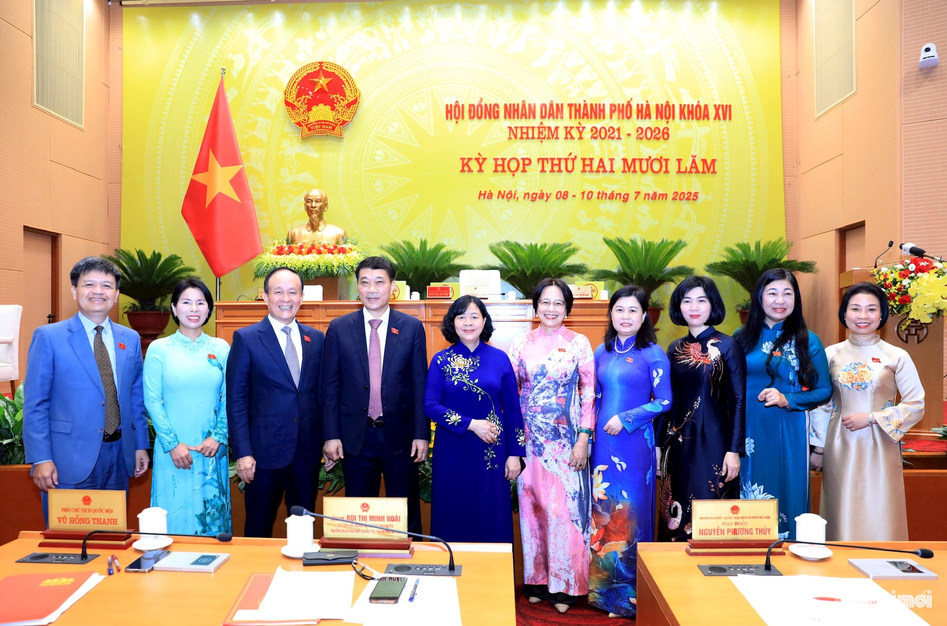 Khai mạc Kỳ họp thứ hai mươi lăm, HĐND thành phố Hà Nội khóa XVI- Ảnh 9.