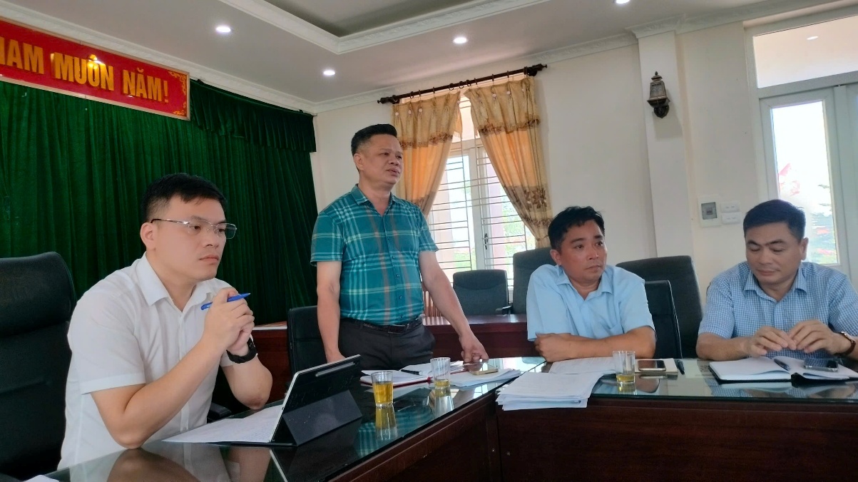 Phòng Văn hóa – xã hội tổ chức Hội chỉ đạo về công tác giáo dục chuẩn bị cho năm học 2025 – 2026 và công tác rà soát trường chuẩn Quốc gia- Ảnh 1.