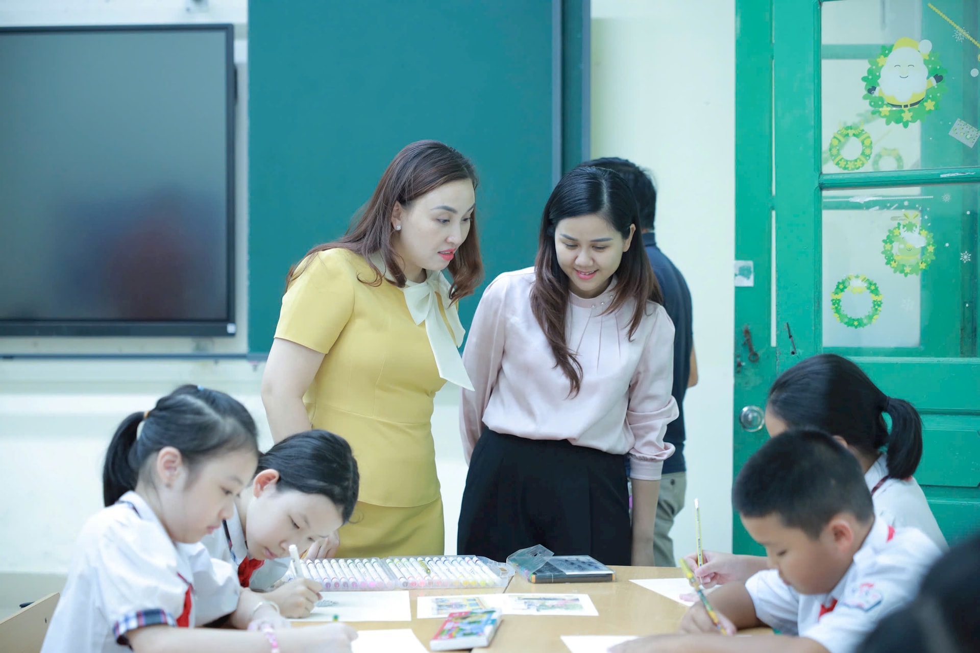 Khi mỹ thuật kể chuyện văn hóa và lịch sử trong trường học- Ảnh 4.