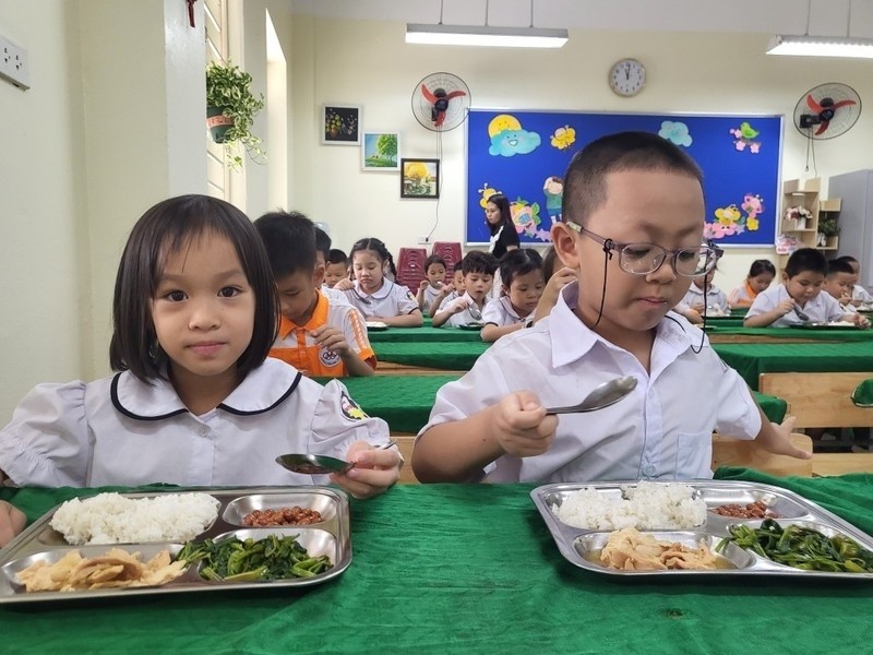 Phấn đấu vì sự nghiệp giáo dục trên miền quê văn hiến- Ảnh 2.