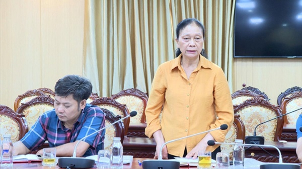 Đồng chí Nguyễn Huy Hoàng-Phó Bí thư Đảng uỷ, Chủ tịch UBND xã làm việc với các thôn xã Đức Giang và thôn Giang Xá, Tổ dân phố thị trấn Trạm Trôi (cũ) về tình hình KTXH-ANQP 06 tháng đầu năm 2025- Ảnh 3.