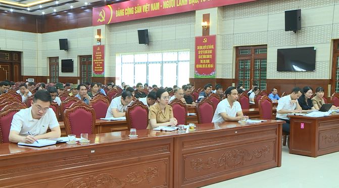 UBND xã Phúc Thọ giao ban công tác quản lý đất đai trên địa bàn xã- Ảnh 4.