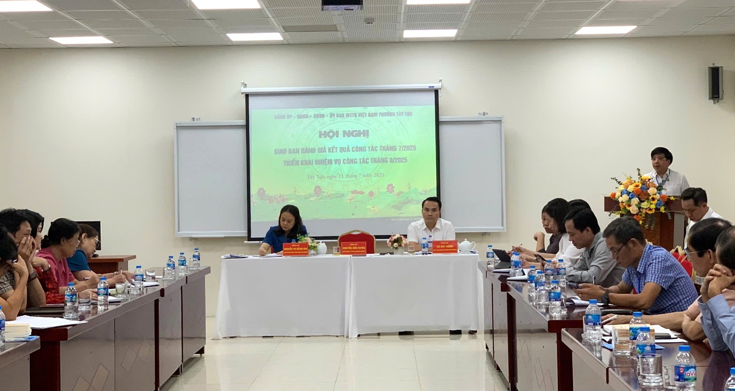 Đảng ủy phường Tây Tựu chỉ đạo các nhiệm vụ trọng tâm tháng 8- Ảnh 3.