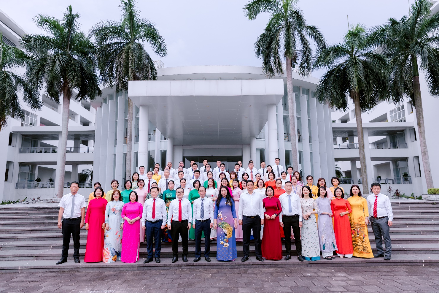 Đại hội Đảng bộ UBND phường Việt Hưng lần thứ nhất, nhiệm kỳ 2025 - 2030- Ảnh 8.