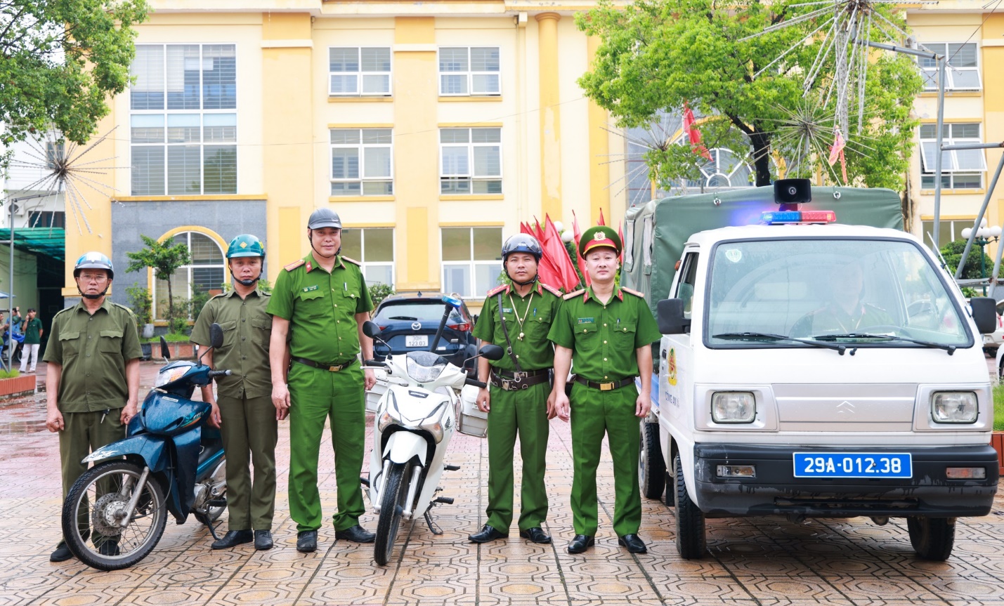 D:\kho\truyền thanh huyện\2025\2025.7\công an\514952074_1168604718634024_904733555737648812_n.jpg