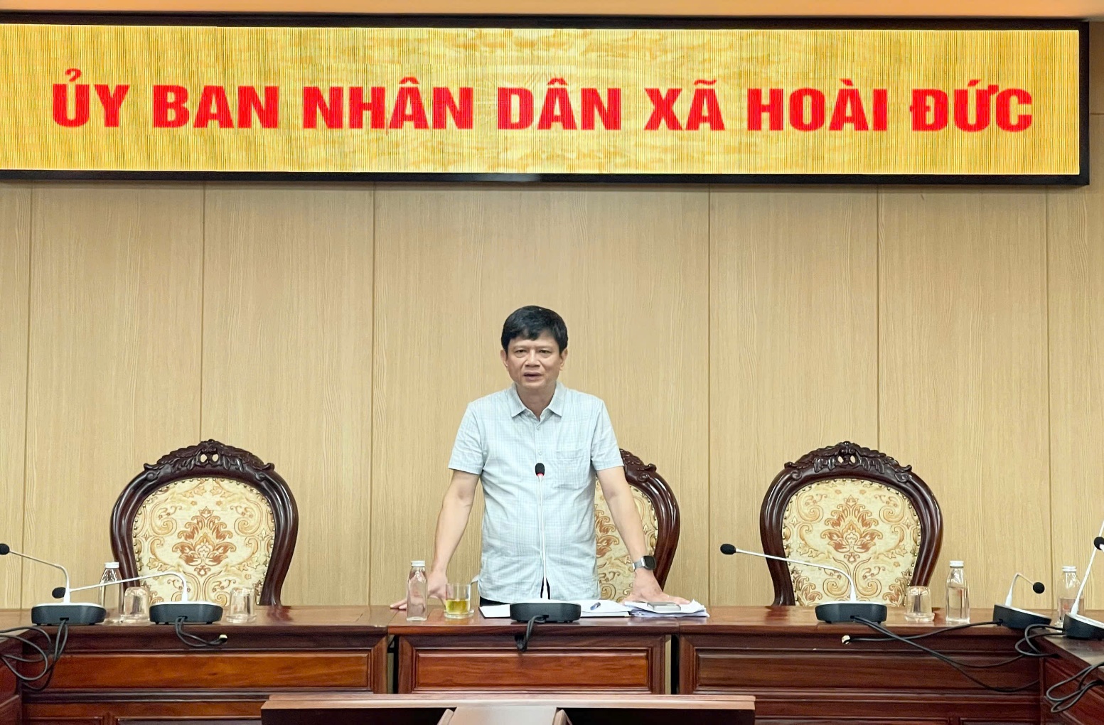 Đồng chí Nguyễn Huy Hoàng-Phó Bí thư Đảng uỷ, Chủ tịch UBND xã làm việc với các thôn xã Đức Giang và thôn Giang Xá, Tổ dân phố thị trấn Trạm Trôi (cũ) về tình hình KTXH-ANQP 06 tháng đầu năm 2025- Ảnh 8.