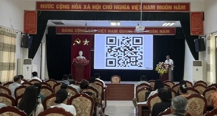 Toàn phường Tây Tựu ra quân vệ sinh môi trường chào mừng Quốc khánh 2/9 vào ngày 02/8/2025- Ảnh 1.