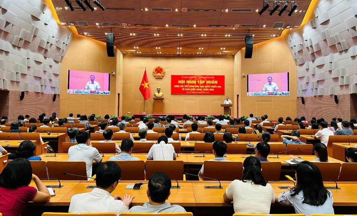 Hơn 1.800 cán bộ, công chức Hà Nội tập huấn công tác tiếp công dân- Ảnh 2.