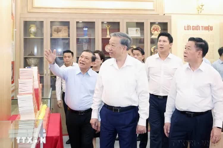 Ngành Tuyên giáo của Đảng luôn tiên phong, sáng tạo trong mọi giai đoạn phát triển đất nước- Ảnh 1.