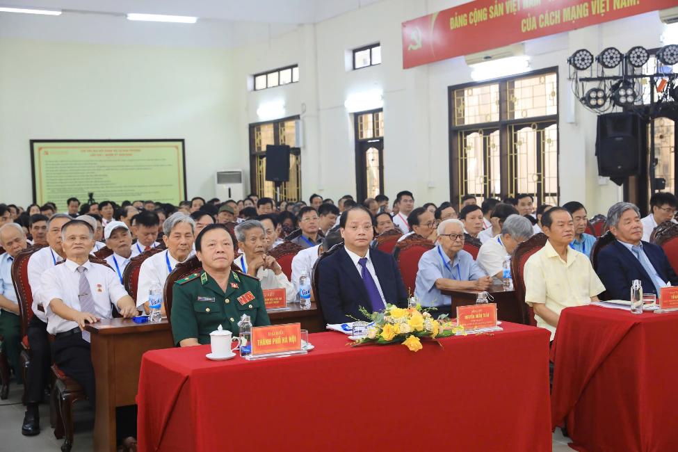 Đại hội đại biểu Đảng bộ xã Đan Phượng lần thứ I, nhiệm kỳ 2025-2030 diễn ra thành công tốt đẹp- Ảnh 4.