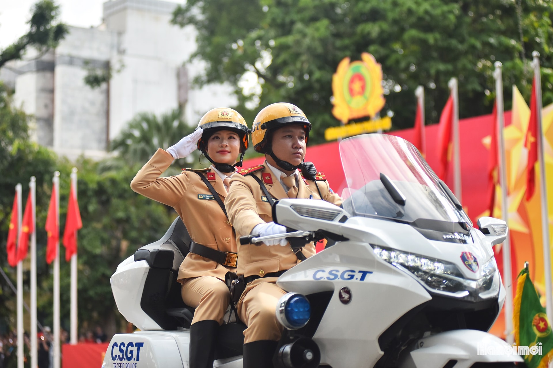 Chiêm ngưỡng dàn khí tài hùng hậu của Công an Thủ đô- Ảnh 1.