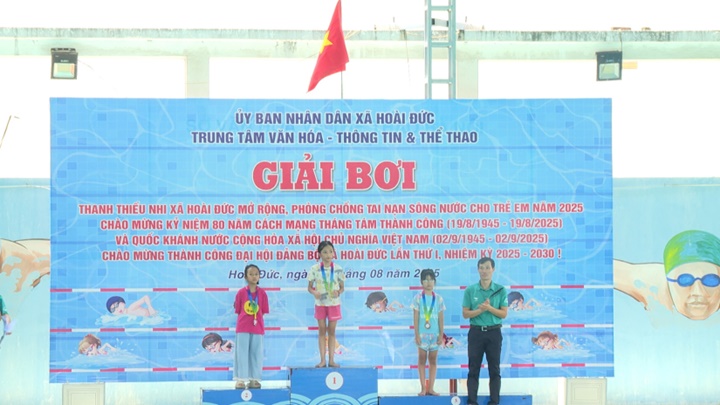 Sôi nổi Giải bơi hè 2025 tại Trung tâm Văn hoá-Thông tin & Thể thao Hoài Đức- Ảnh 10.