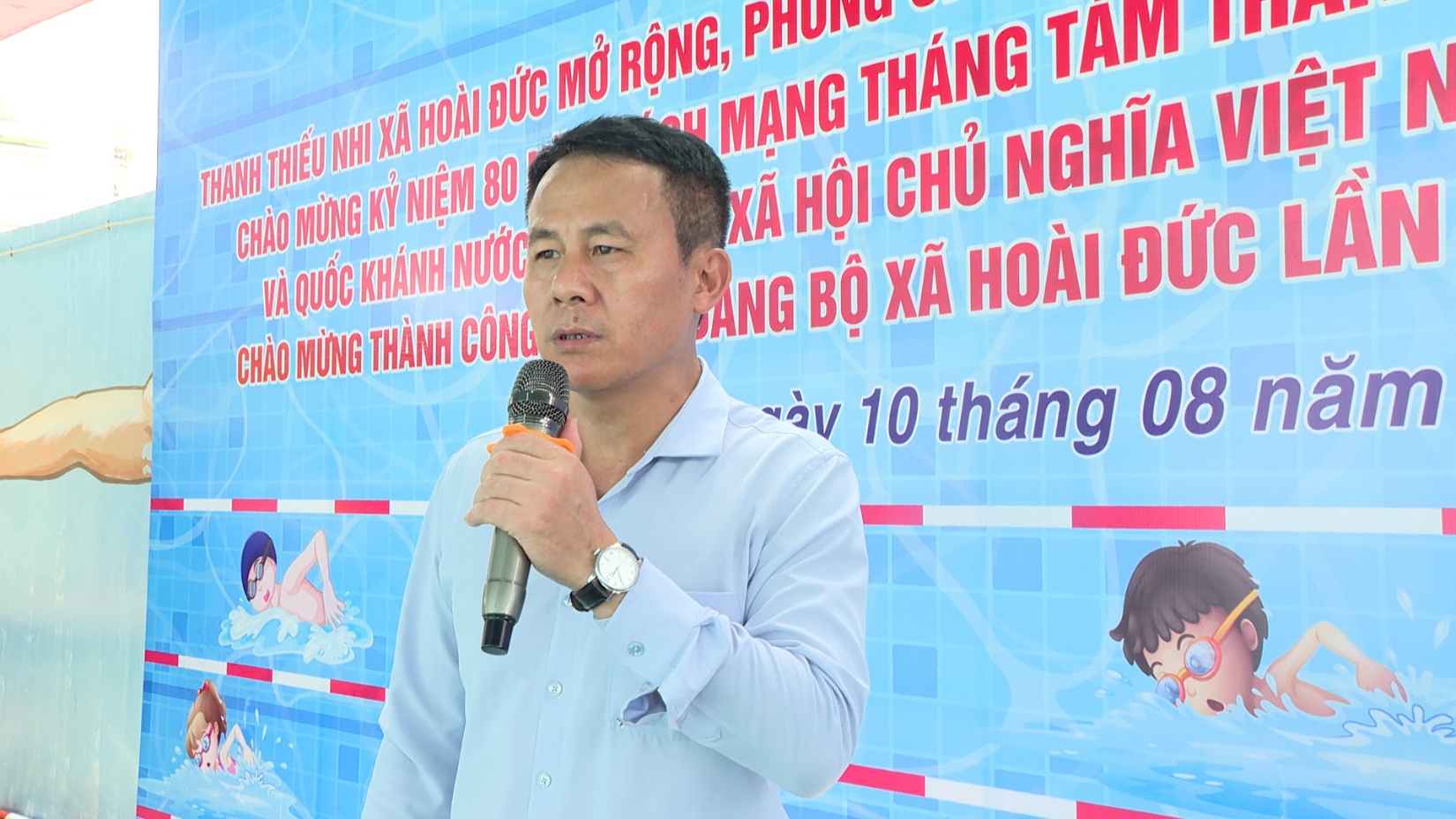 Sôi nổi Giải bơi hè 2025 tại Trung tâm Văn hoá-Thông tin & Thể thao Hoài Đức- Ảnh 2.